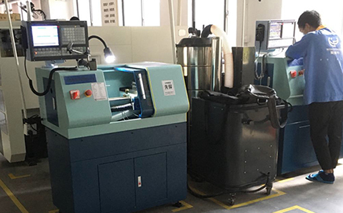 星空无限传媒官网桌麵式數控車床助力教育裝備（bèi）