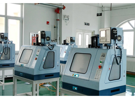 Small Machine, Big Impact – Desktop CNC Lathes