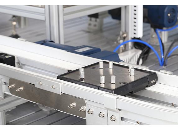 Analysis of the Impact of Small-Scale Industry 4.0 Production Lines on School-Enterprise Cooperation